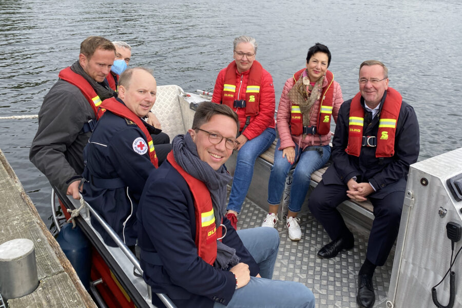 Gemeinsam für die Rettungskräfte in einem Boot: Iris Bothe, Immacolata Glosemeyer, Falko Mohrs und Boris Pistorius